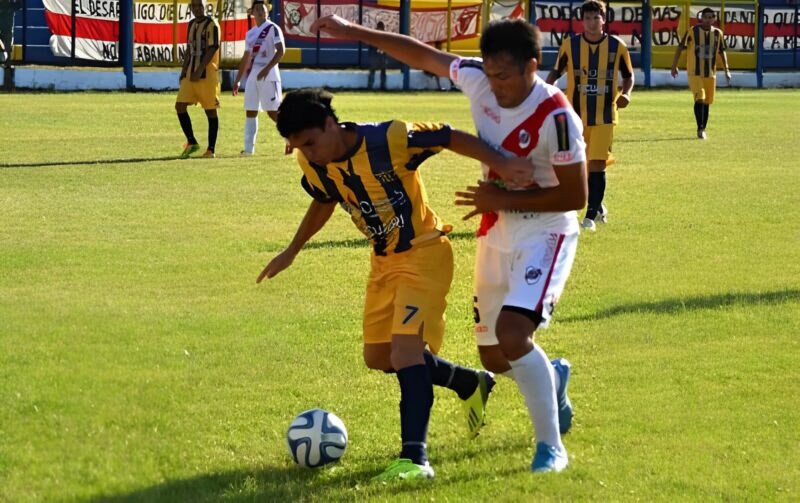 Futbol posadeño | Tras los disturbios en un partido de la liga, Bartolomé Mitre y Guaraní fueron sancionados snapedit 1714137782149 - 3