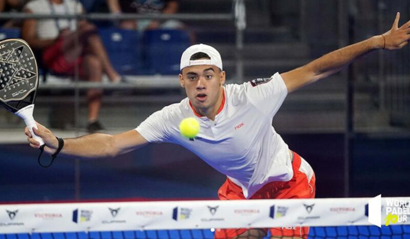 Leo Augsburger debutó con victoria en Valencia 2 Padel | El posadeño Leo Augsburger se metió en el cuadro principal en Sevilla - RadioUp 95.5