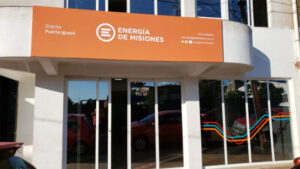 Energía de Misiones desmintió rumores sobre un supuesto retiro de personal en Corpus y ratificó la continuidad del servicio de guardia.