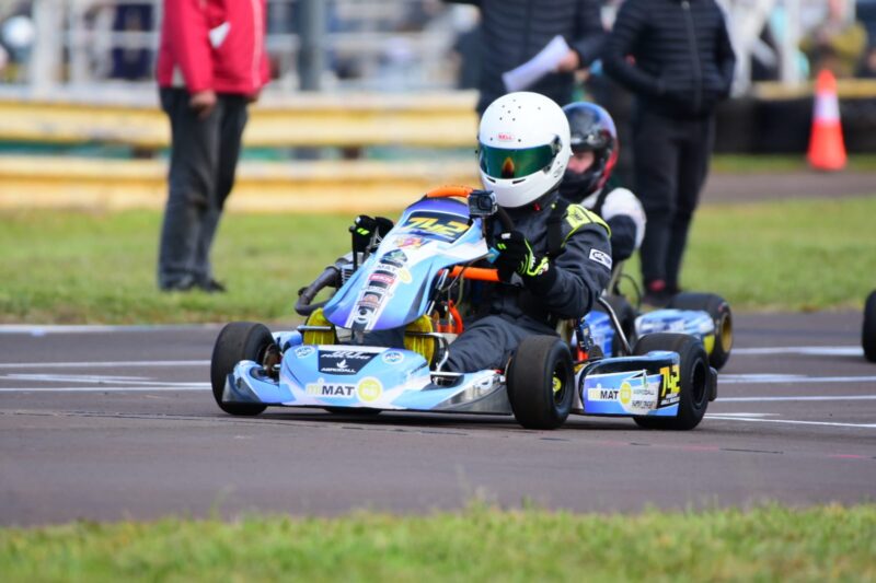 Automovilismo | El Misionero de Karting le dio calor al frío domingo obereño 24 Junior Dallagnese - 23