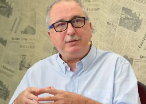 El gobernador Hugo Passalacqua internado en la noche de este jueves en el hospital Madariaga Passalacqua rankin 2 - 9