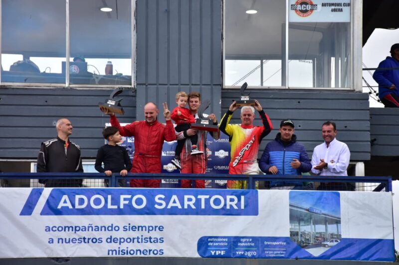Automovilismo | El Misionero de Karting le dio calor al frío domingo obereño 16 Podio Cajeros - 15