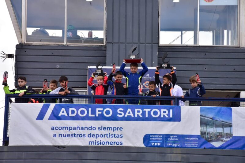 Automovilismo | El Misionero de Karting le dio calor al frío domingo obereño 18 Podio Escuela - 17