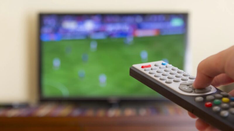 Aniversario de la televisión a color en Argentina | “Si la tendencia de baja se mantiene, la perspectiva no es muy alentadora para el sector” Televisión