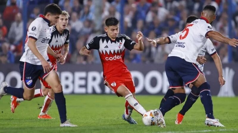 Copa Libertadores | En un partido caliente, River perdonó a Nacional y fue empate en Uruguay River