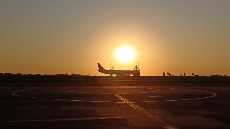 “Flybondi comenzó operando en Iguazú, pero hoy tiene más de 10 vuelos semanales a Posadas”, destacaron desde la empresa 8 WhatsApp Image 2024 05 31 at 11.15.59 2 - 7