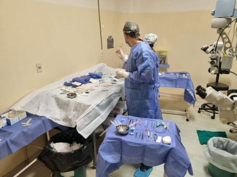 Paraguay | Proyectan más de 20 cirugías oftalmológicas en simultaneo en Itapúa para beneficiar a 80 pacientes cirugia 1 - 8