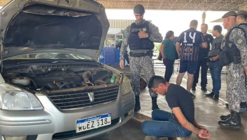 Triple Frontera | Un ciudadano paraguayo fue detenido con armamento de guerra en Foz de Iguazú fusiles - 3