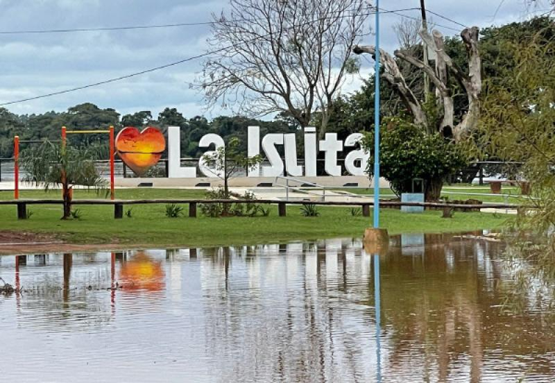 Corrientes | El río Uruguay comienza a bajar, pero varias localidades continúan en alerta 4 inundacionn - 3
