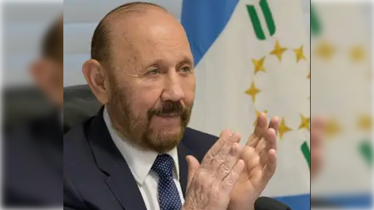 El gobernador de Formosa, Gildo Insfrán se desmayó en pleno acto oficial Gildo - 3