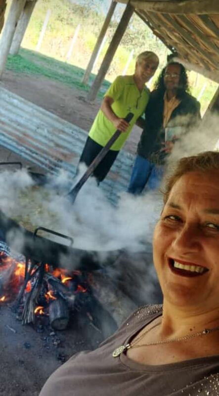 Posadas | El barrio El Porvenir II organiza un almuerzo comunitario en honor a la Virgen de Itatí el próximo 9 de julio 5 WhatsApp Image 2024 06 19 at 9.38.23 PM 1 - 4