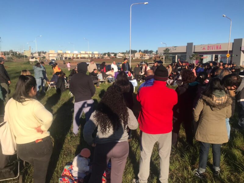 Vecinos de Itaembé Guazú se reunieron en asamblea para definir acciones contra un aumento excesivo del gas 4 WhatsApp Image 2024 06 30 at 4.52.37 PM - 3