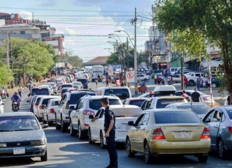 Encarnación | Desde la gobernación de Itapúa buscan reducir las filas en el sector fronterizo encarnacionn 1 - 2