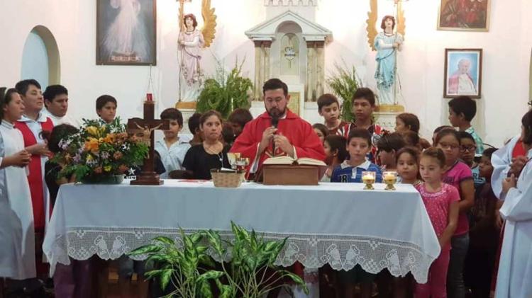 Religiosidad | “Los desafíos en la vocación de los sacerdotes son diarios”, sostuvo el rector del Seminario Santo Cura de Ars 4 misa - 3
