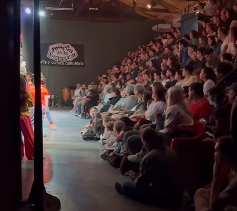 San Juan en Posadas | La Murga de la Estación vivió a pleno la fiesta del teatro y del fuego 18 murga7 - 17
