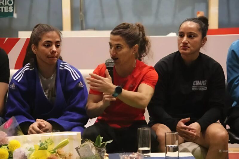 La “Peque” Pareto encabeza en Posadas el Campus de Entrenamiento Nacional de Judo snapedit 1718979531456 - 4
