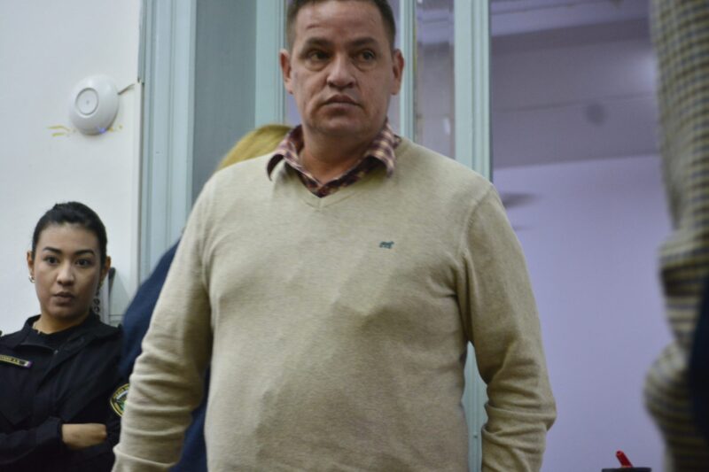 El sargento de policía imputado en el femicidio de Mirta Rosa fue detenido por prostituir a una menor en su casa del barrio A4 3 16.08.23 Juicio Mirta Rosa dia 4. 26 1536x1024 1 - 2