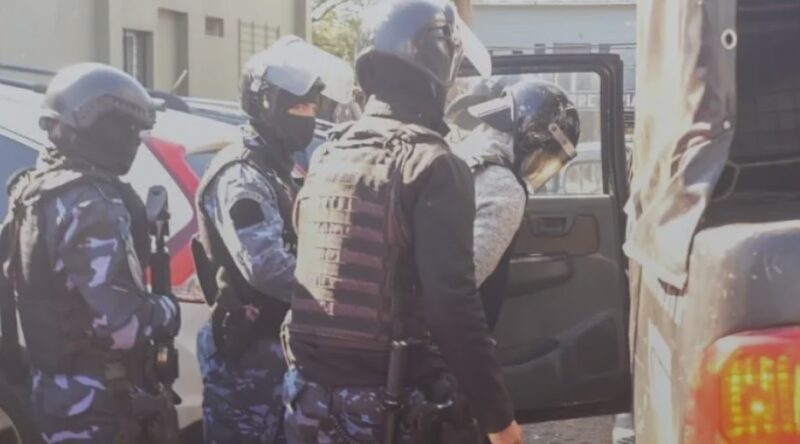 Caso Acuña | No declaró el ex policía detenido por el homicidio y fue imputado acuna 4 - 5