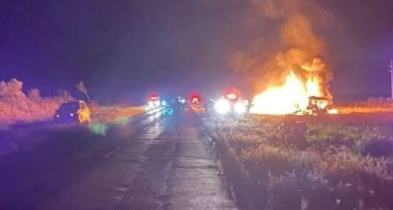 Corrientes | Se incendió un camión tras un choque en plena ruta camion - 3