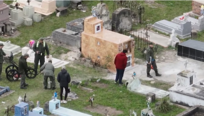 Caso Loan | Tras 22 días de búsqueda, realizan más allanamientos y peritajes a los teléfonos celulares 8 cementerio - 7