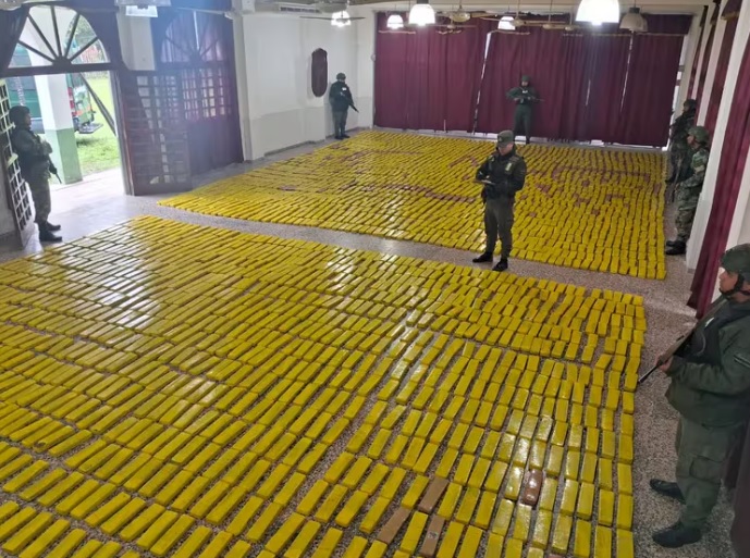 Policiales | Secuestraron más de dos toneladas de marihuana en un control vial droga - 1