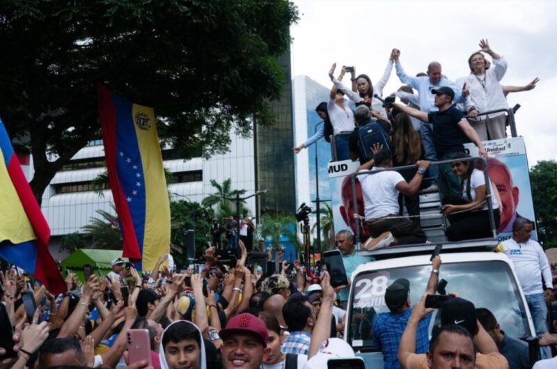 Opinión | Simón Bolívar, Maduro y las redes sociales que muestran una Venezuela en ebullición 7 redes2 - 6