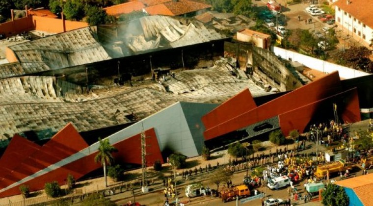 Paraguay | Ycuá Bolaños, el incendio que dejó más de 400 muertos hace 20 años 7 ycua5 - 6
