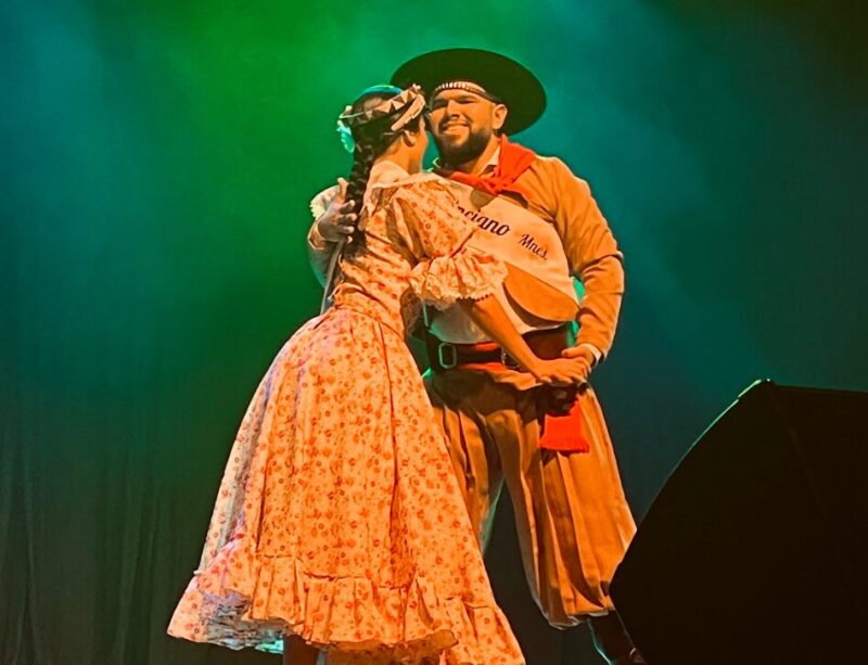 Fiesta del Chamamé de Oro | Una noche llena de magia y homenajes a Luis Alfredo Nuñez y Camba Gauna 9 homenaje3 - 8