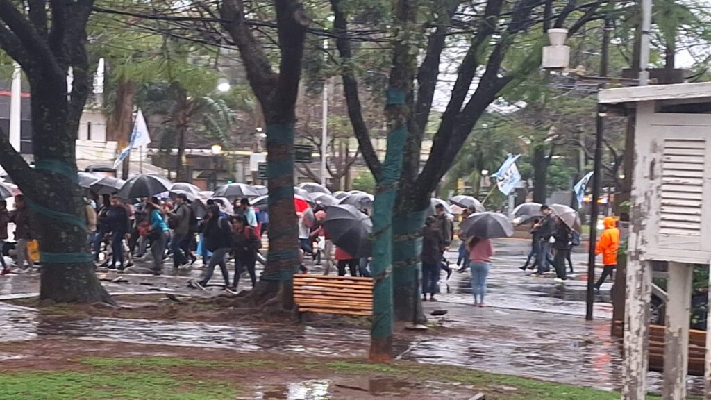 Posadas | Marcharon en reclamo por “Pan, Paz, Techo y Trabajo” en el marco del día de San Cayetano 7 marcha 5 - 6