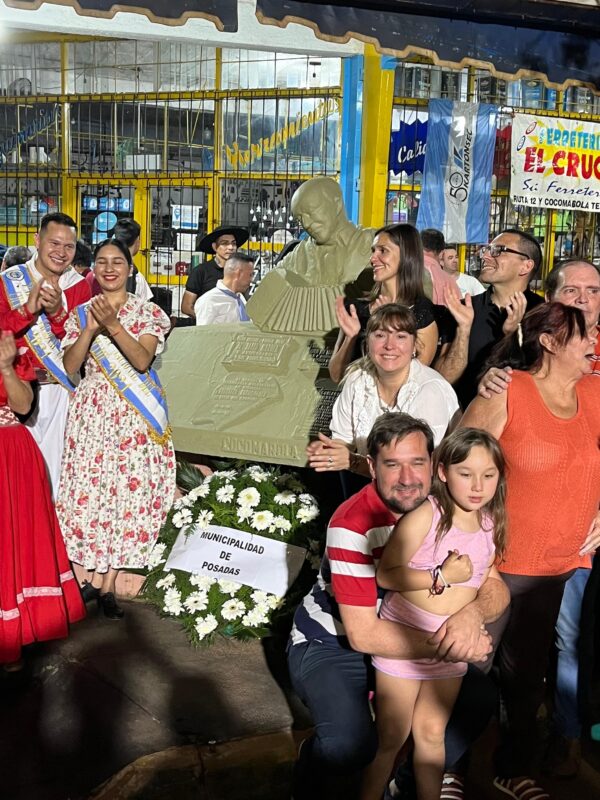 Posadas celebró el Día Nacional del Chamamé con música y danza 30 chamamee 16 - 29
