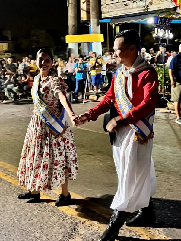 Posadas celebró el Día Nacional del Chamamé con música y danza 16 chamamee 7 - 15
