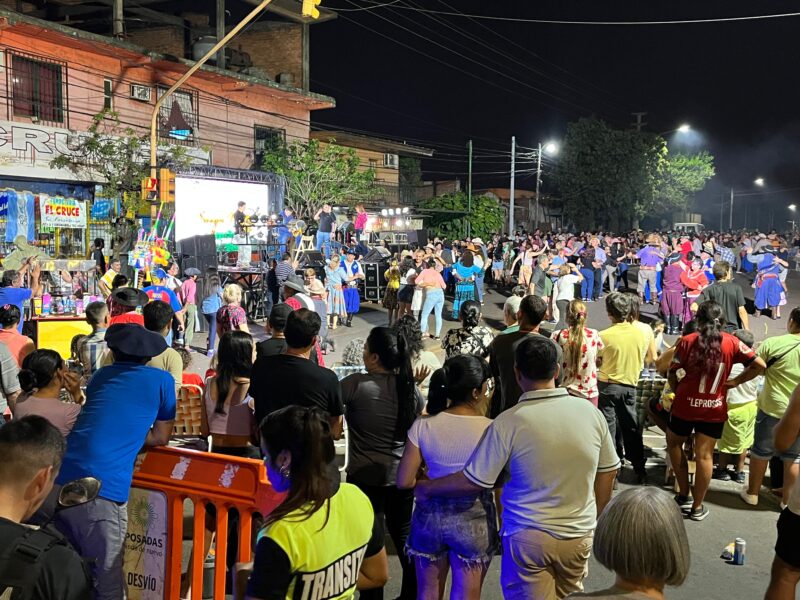 Posadas celebró el Día Nacional del Chamamé con música y danza 4 chamamee 9 - 3