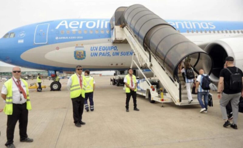 Privatización de Aerolíneas y auditorias a las universidades con la mirada de Gustavo Maldonado aerolineas 1 - 7