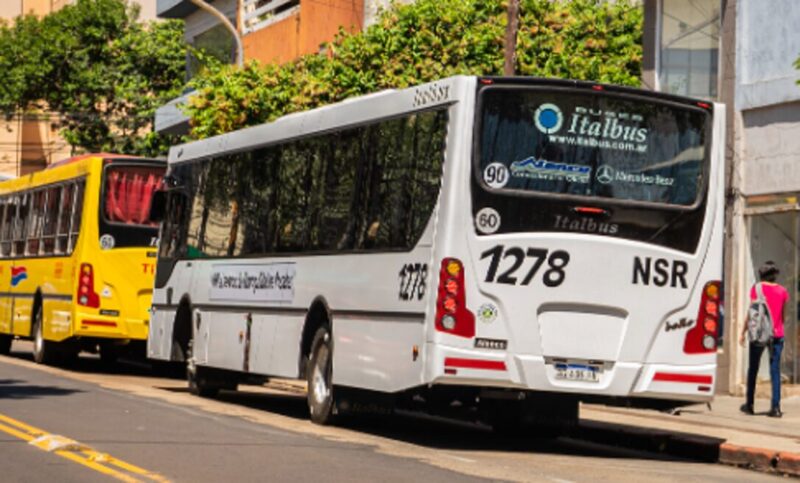 Paro de transporte | Comenzó el paro de transporte por 24 horas, pero en Misiones el servicio es normal colectivos posadas 1 - 8