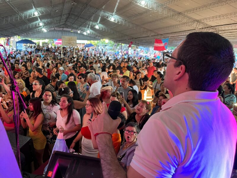 Día de la Madre | Multitudinario festival de Chamameceros Sangre Nueva y Radio Up para celebrar a mamá 33 madre 16 - 32