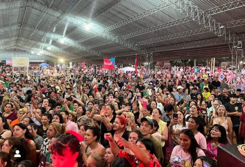 Día de la Madre | Multitudinario festival de Chamameceros Sangre Nueva y Radio Up para celebrar a mamá 11 madre 6 1 - 10