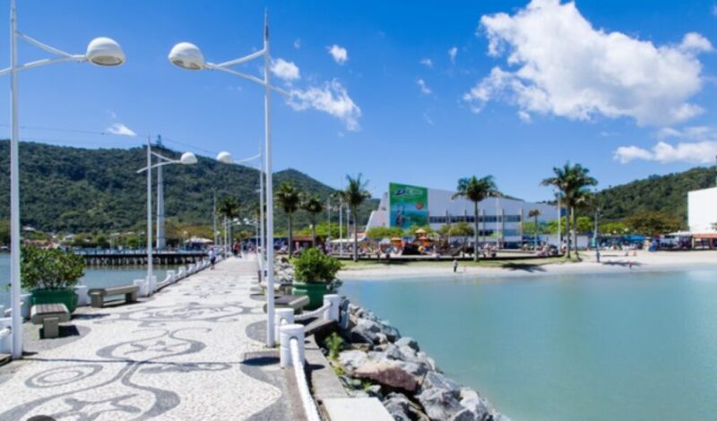 Verano en Brasil | Viajar en enero al mar tendrá un costo superior a los $200 mil por persona Disponibilidad, precios y seguridad: todo lo que los turistas argentinos deben saber antes de viajar a Camboriú.