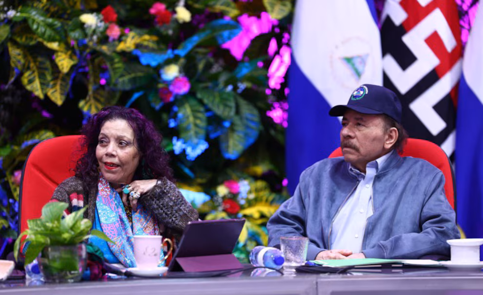 El poder y sus vicios... 3 Daniel Ortega y Rosario Murillo - 2