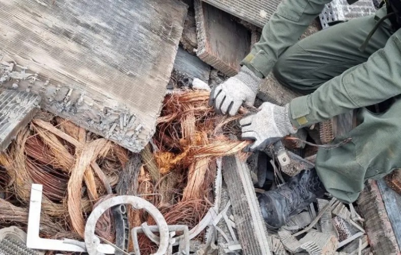 Corrientes | Interceptaron un camión que trasladaba cobre, bronce y aluminio valuados en más de 177 millones de pesos 3 WhatsApp Image 2024 11 09 at 00.47.12 - 2