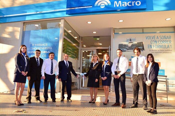 Bancarios firmaron un nuevo aumento y el sueldo mínimo quedó en un 1.566.761 de pesos bancomacro - 4