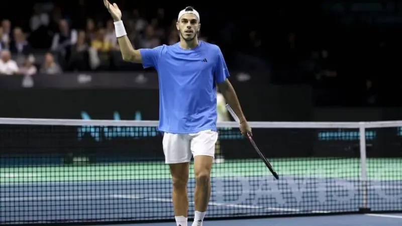 Argentinos con rivales definidos en el Masters de Roma: así quedó el cuadro principal 3 Los tenistas argentinos ya conocen a sus rivales en el Masters de Roma. Debuts, posibles cruces y el camino completo rumbo a Roland Garros.