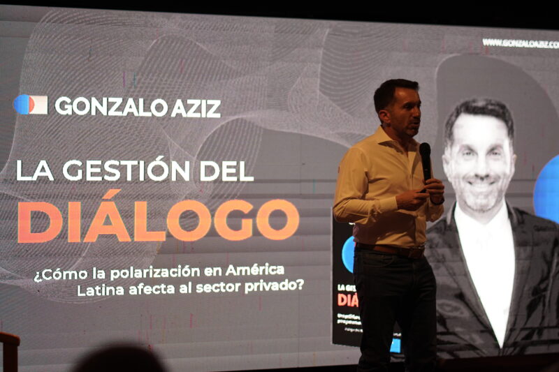 Aniversario Radio Up | Un año de compromiso con el diálogo 44 dialogo 1 - 43