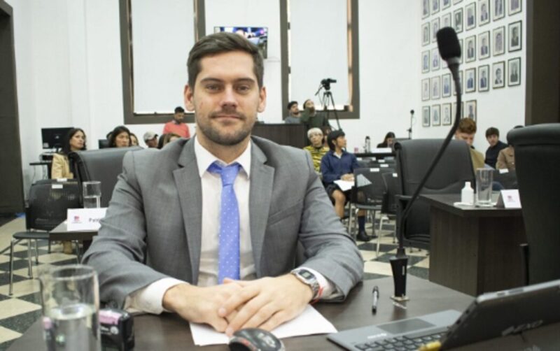 Proponen eliminar más de 50 tasas municipales en Posadas santi koch 1 - 5