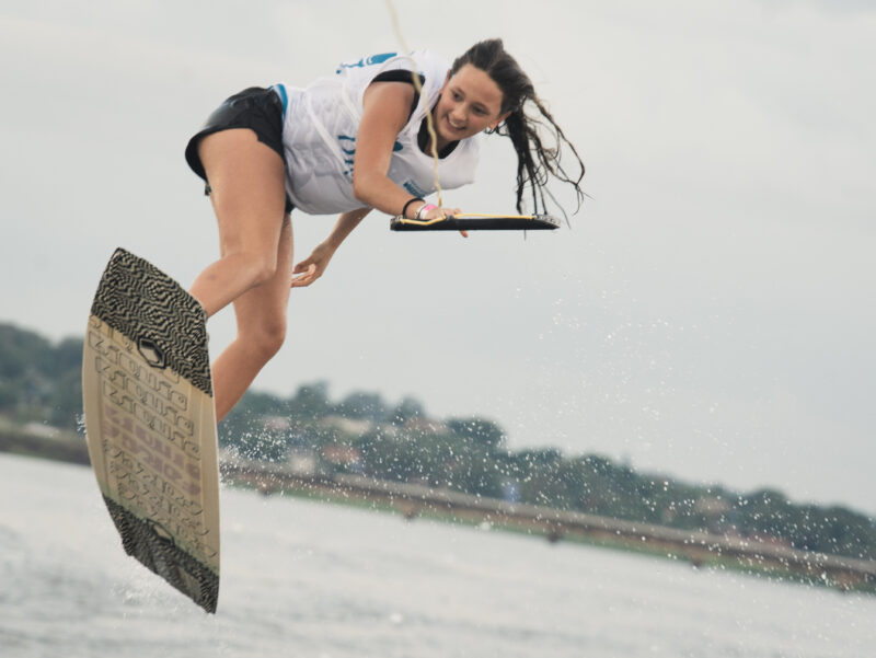 Posadas | Segunda jornada del Campeonato de Wakeboard sobre el río Paraná 7 A9907863 - 6