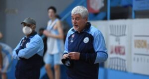 Demti y el futuro de OTC: “Está muy complicado que Draper continúe” Fabio Demti analizó la temporada de OTC, habló sobre la renovación de figuras, la posible salida de Alex Draper, el armado del plantel y los objetivos del Celeste en la próxima Liga Nacional y la Liga Sudamericana.