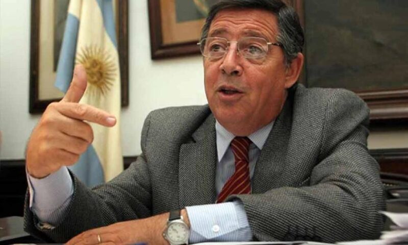 Expulsiones en la UCR | “No se puede hacer cualquier cosa invocando ser radicales” UCR