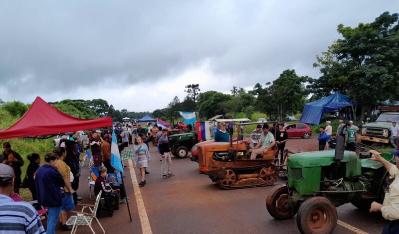 Crisis Yerbatera | Productores levantaron el corte de ruta y esperan reunión con autoridades provinciales yerba