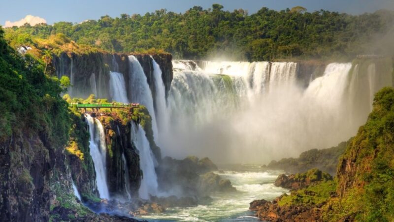 El Parque Nacional Iguazú ajusta horarios para el verano medida para optimizar la experiencia de los turistas iguazú