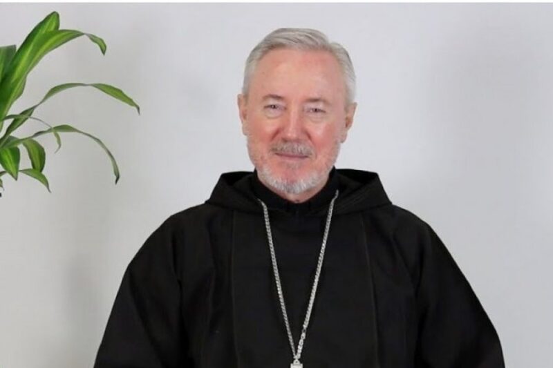 Religiosidad | Asume hoy el nuevo arzobispo de la región, Monseñor José Larregain 5 andres - 4