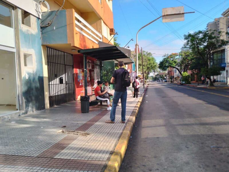 Posadas | Segunda mañana sin colectivos por asamblea y paro de choferes colectivos 1 - 5